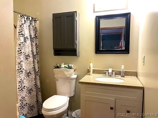 $235,000 | 747 Paulson Drive, Edwards, MO 65326