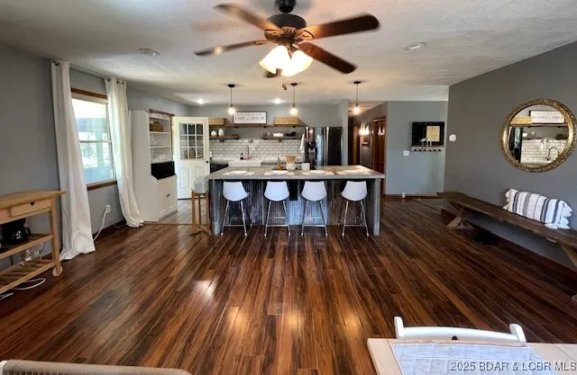 $235,000 | 747 Paulson Drive, Edwards, MO 65326