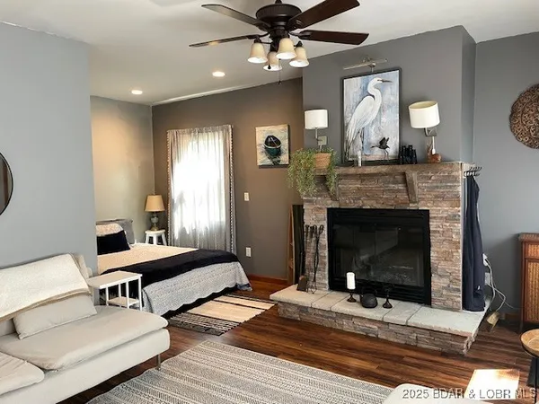 $235,000 | 747 Paulson Drive, Edwards, MO 65326