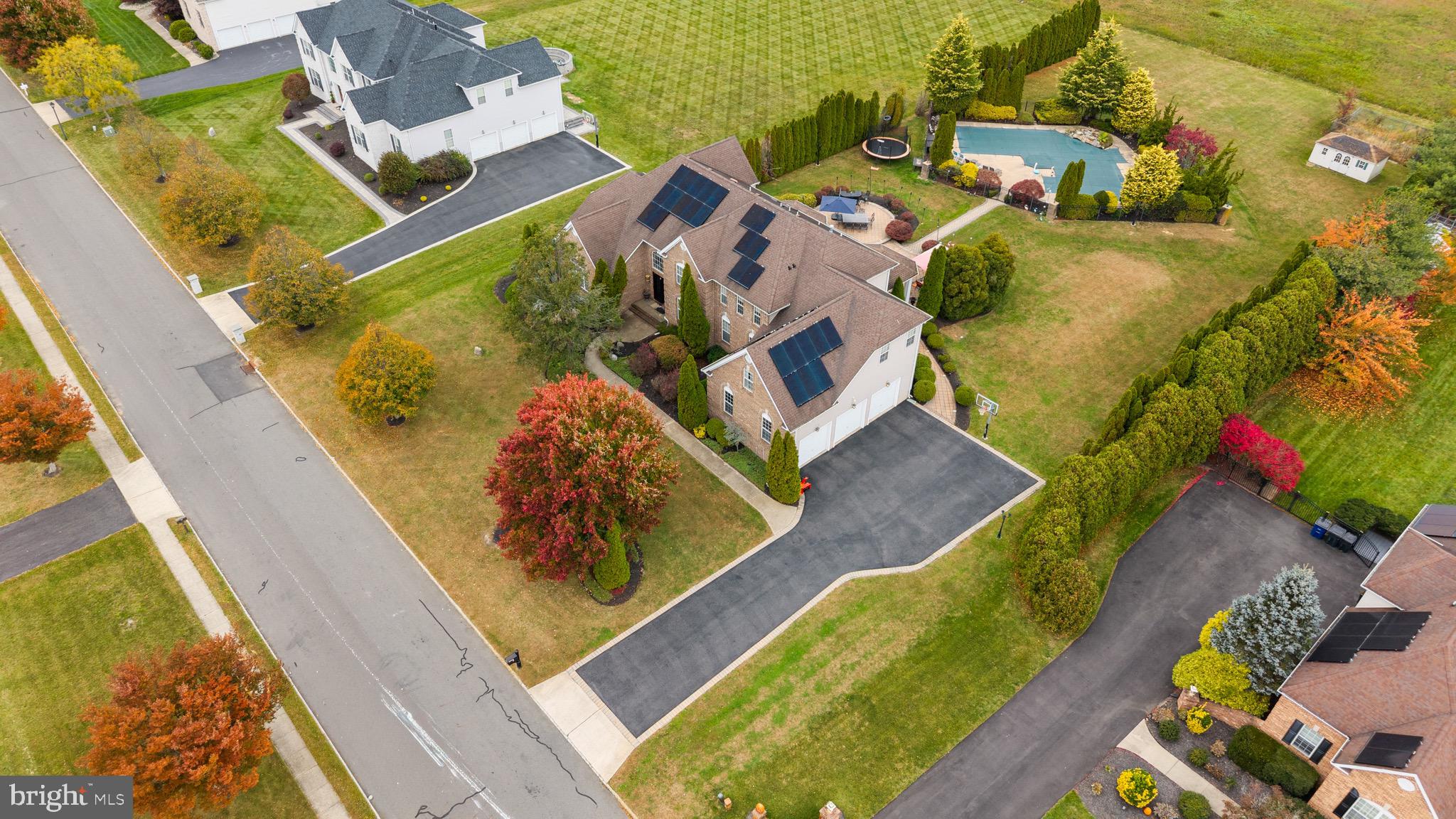 8 Sherwood Lane Columbus, NJ 08022 - Photo 3 of 85