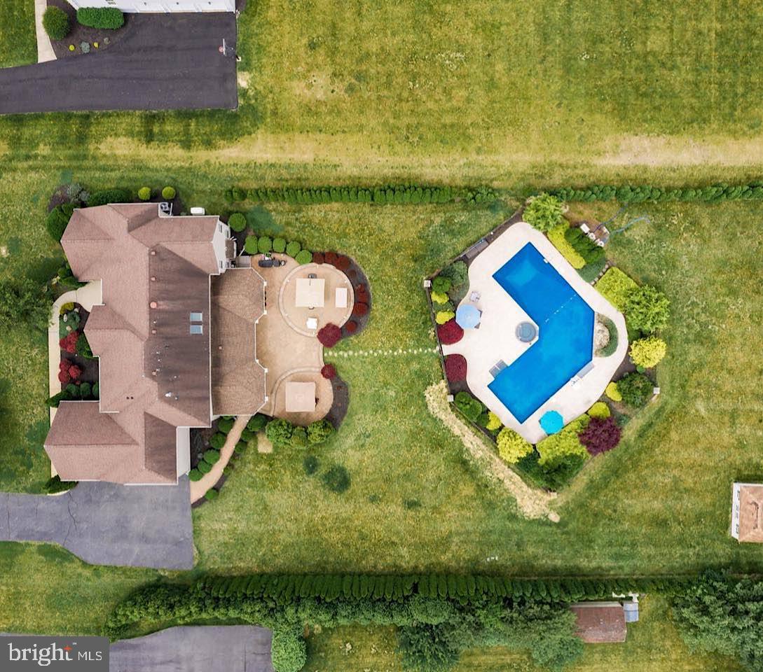 8 Sherwood Lane Columbus, NJ 08022 - Photo 6 of 85