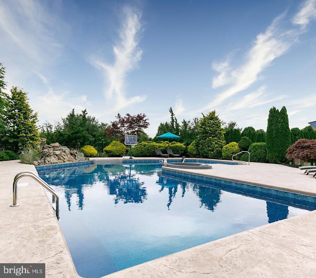 8 Sherwood Lane Columbus, NJ 08022 - Photo 80 of 85