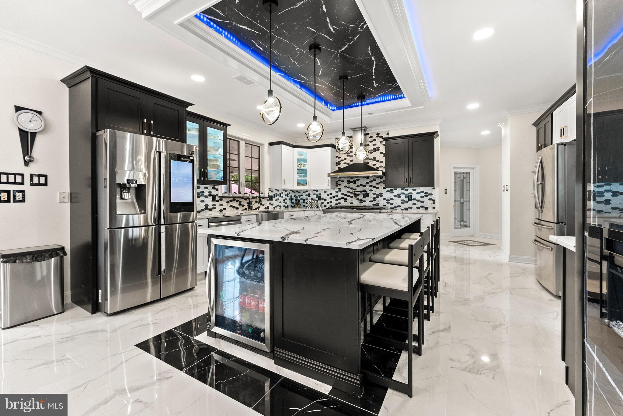 8 Sherwood Lane Columbus, NJ 08022 - Photo 10 of 85