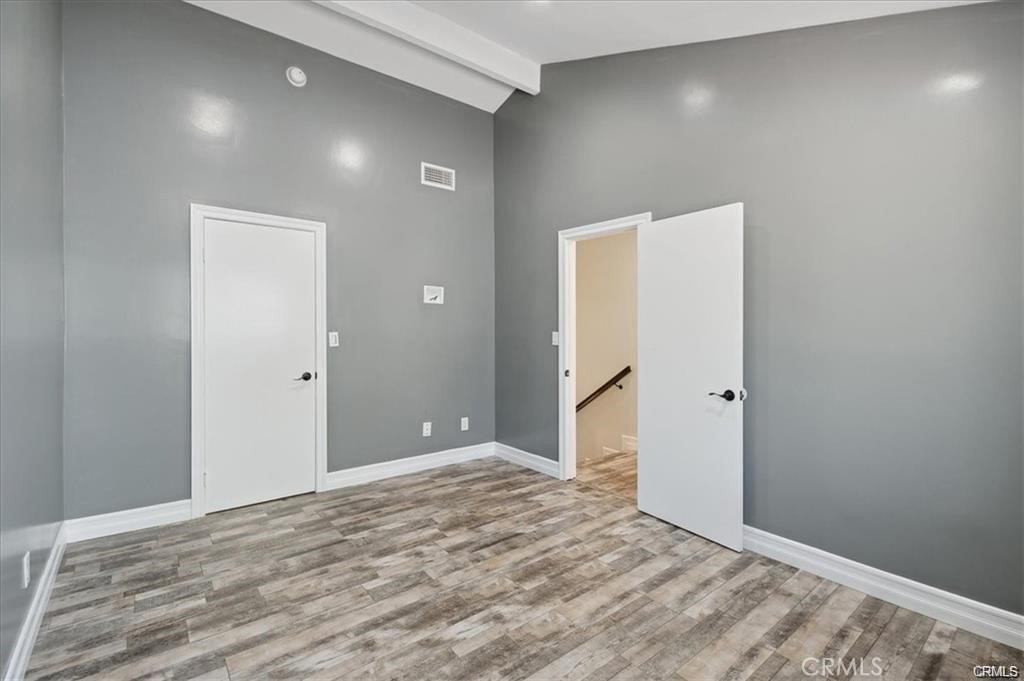 10831 Roycroft Street, Unit 72 Sun Valley, CA 91352 - Photo 26 of 30 a view of room