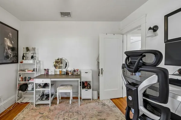 $2,400 | 117 South Atlantic Avenue, Warwick, RI 02888