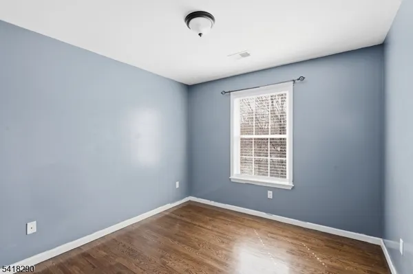 $2,800 | 105 Peabody Place, Newark, NJ 07104