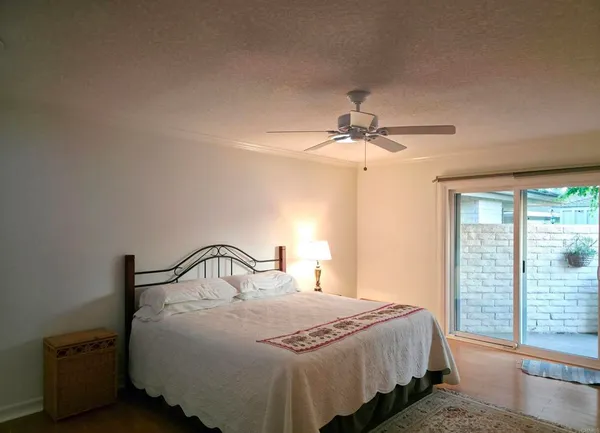 $832,000 | 27211 Capote De Pass, Unit C, San Juan Capistrano, CA 92675