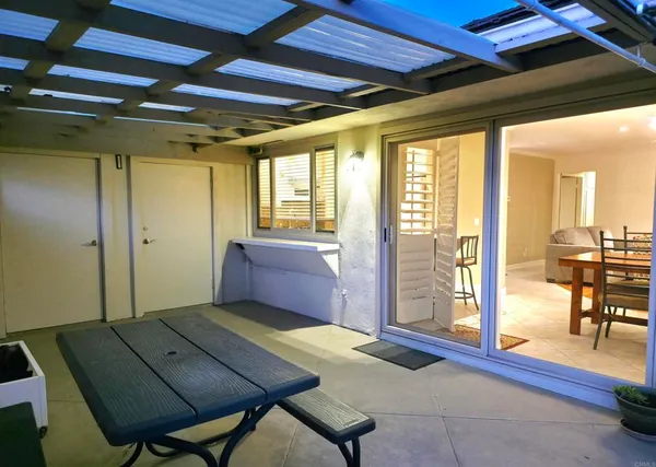 $832,000 | 27211 Capote De Pass, Unit C, San Juan Capistrano, CA 92675