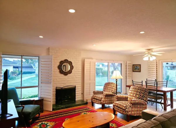 $832,000 | 27211 Capote De Pass, Unit C, San Juan Capistrano, CA 92675