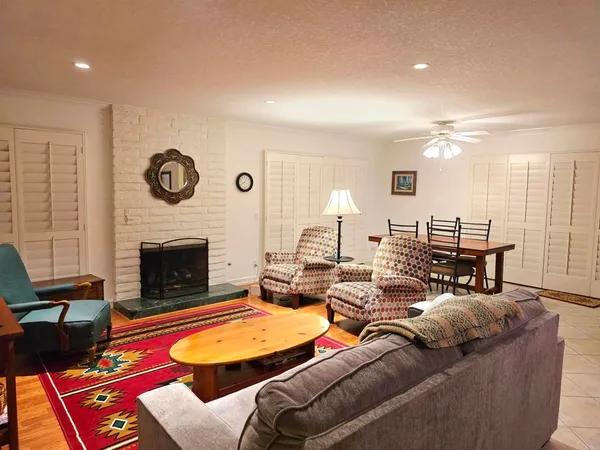 $832,000 | 27211 Capote De Pass, Unit C, San Juan Capistrano, CA 92675