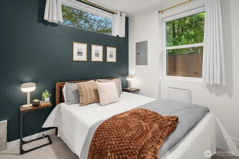$664,000 | 1406 21st Avenue, Unit A, Seattle, WA 98122