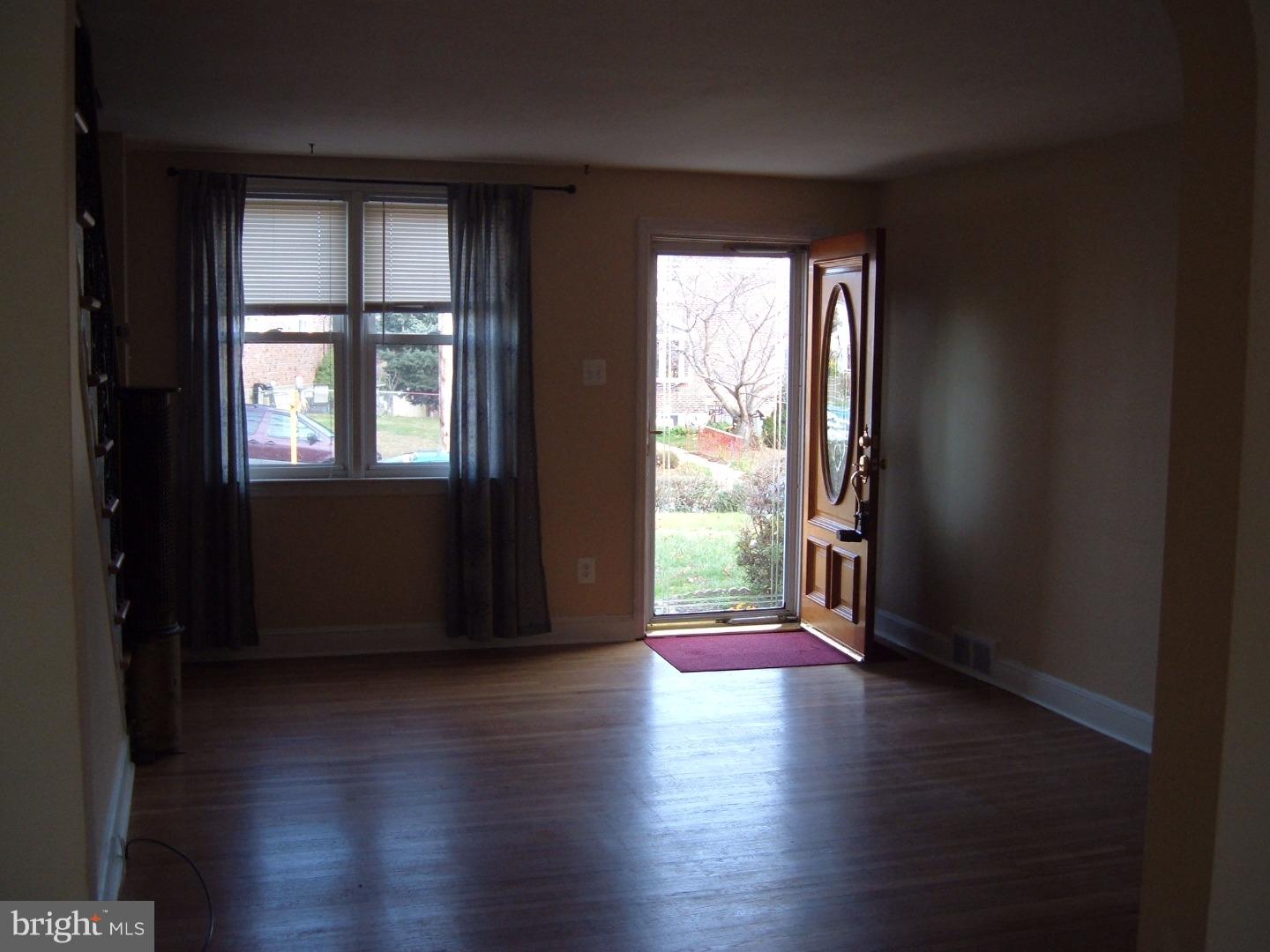 5338 Delmar Road Clifton Heights, PA 19018 - Photo 3 of 23 Gallery Image 3