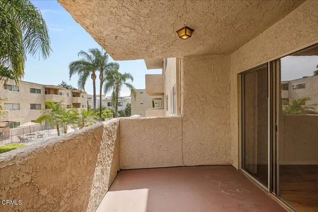 $2,200 | 2386 East Del Mar Boulevard, Unit 222, Pasadena, CA 91107