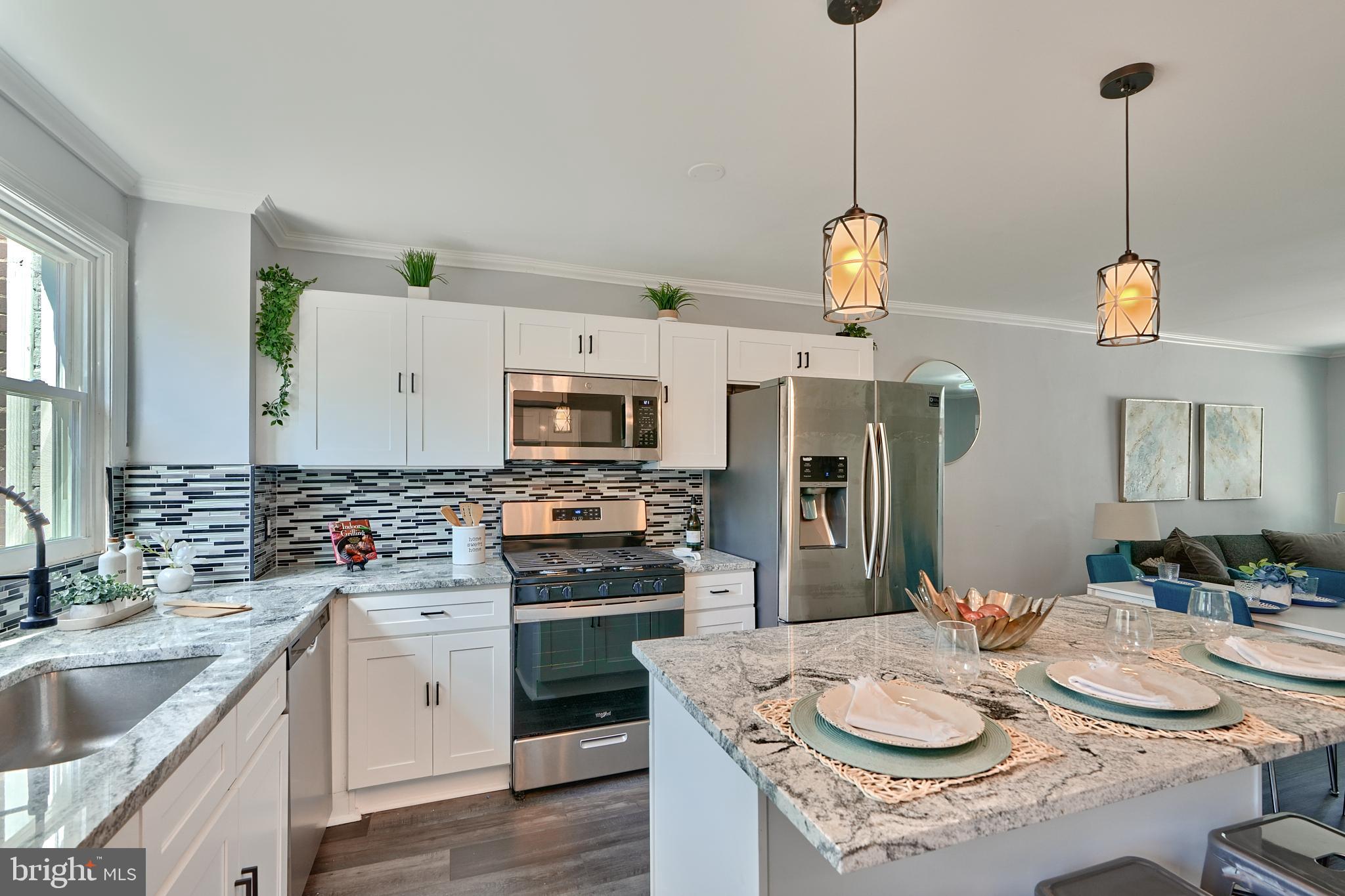 327 Grove Park Road Brooklyn Park, MD 21225 - Photo 14 of 39