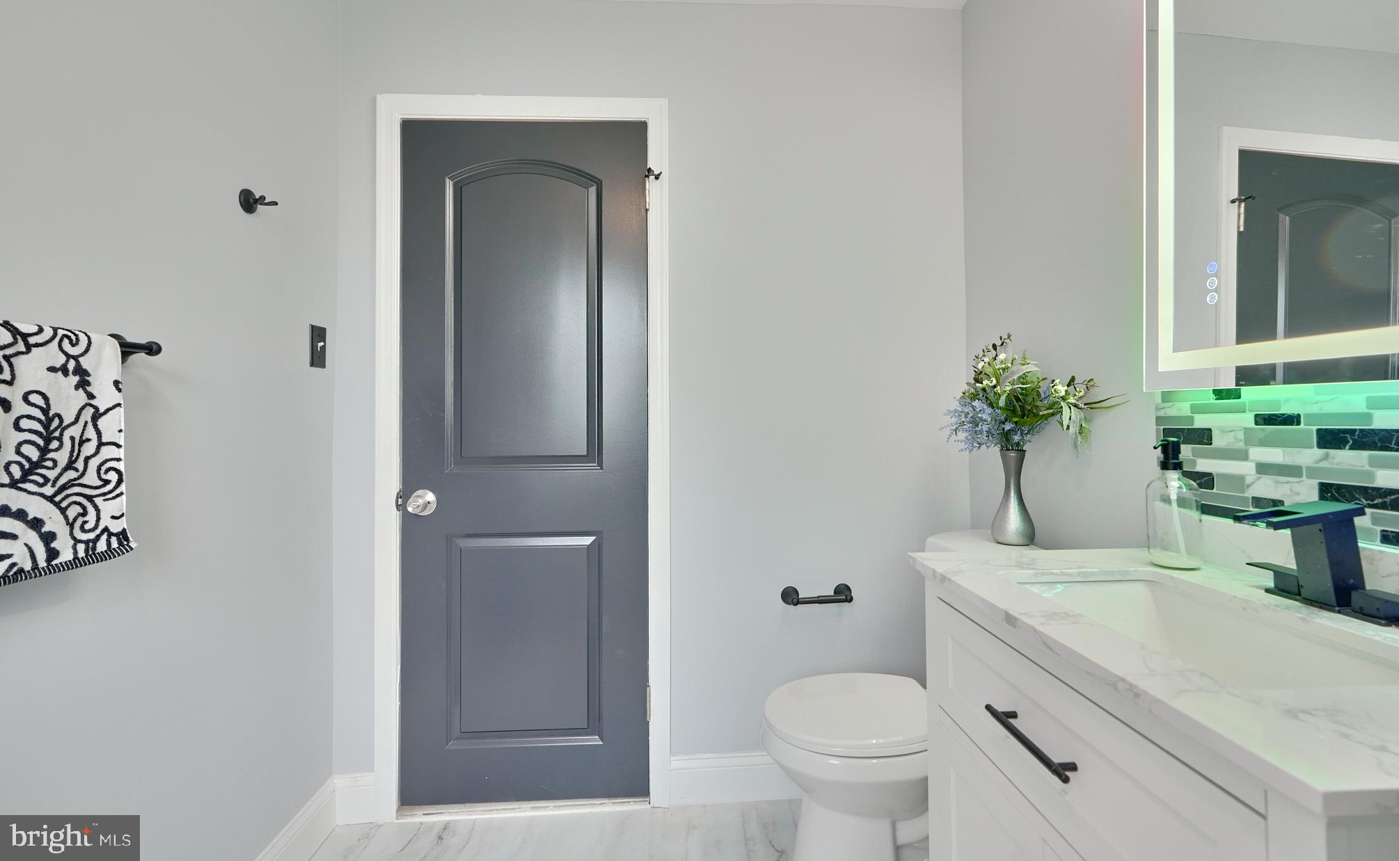 327 Grove Park Road Brooklyn Park, MD 21225 - Photo 27 of 39