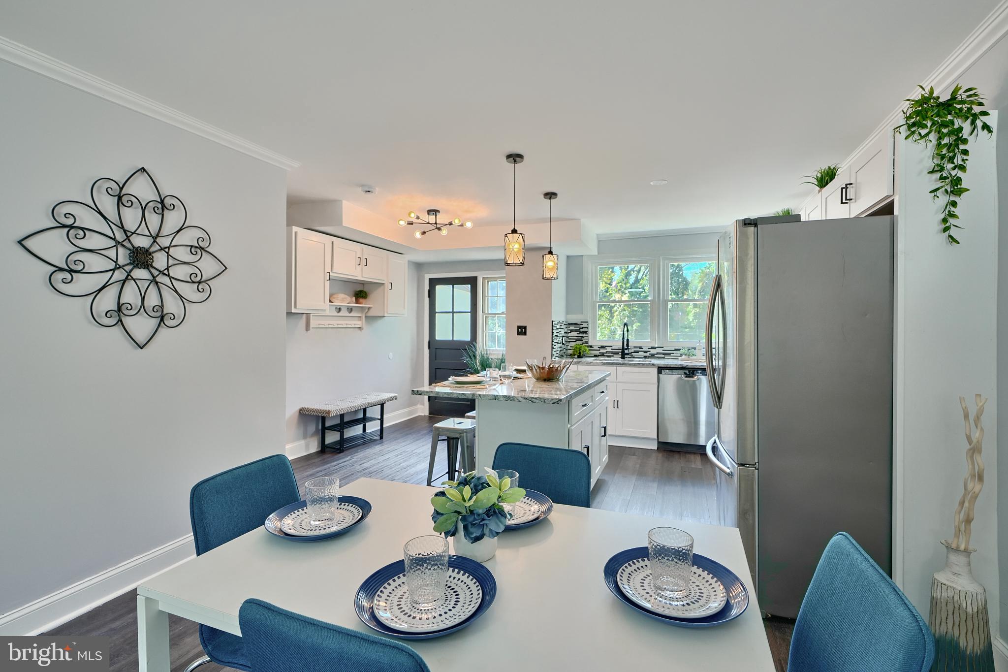 327 Grove Park Road Brooklyn Park, MD 21225 - Photo 7 of 39