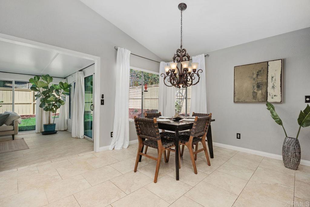 1745 Crystal Ridge Way Vista, CA 92081 - Photo 15 of 35