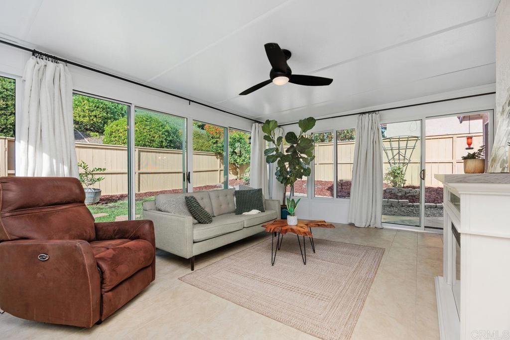 1745 Crystal Ridge Way Vista, CA 92081 - Photo 18 of 35