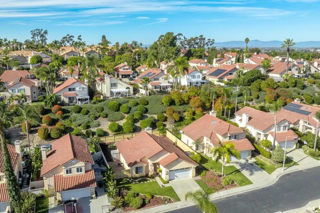 $837,500 | 1745 Crystal Ridge Way, Vista, CA 92081