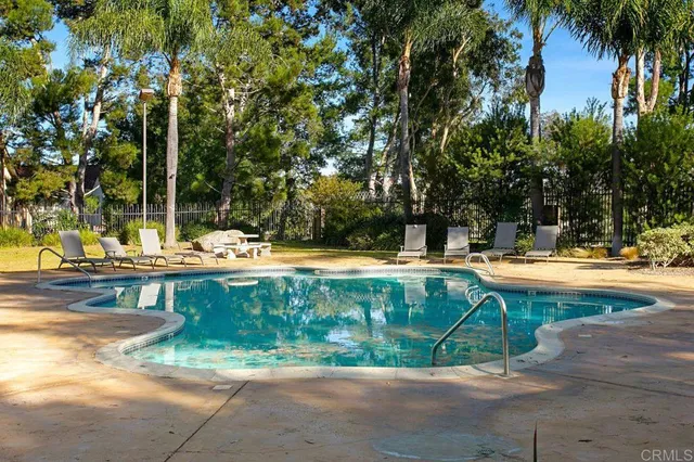 $837,500 | 1745 Crystal Ridge Way, Vista, CA 92081