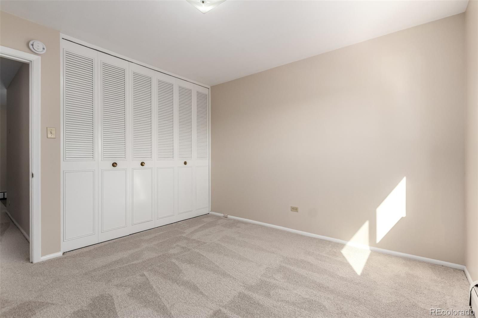 830 20th Street, Unit 206 Boulder, CO 80302 - Photo 17 of 27 a view of an empty room