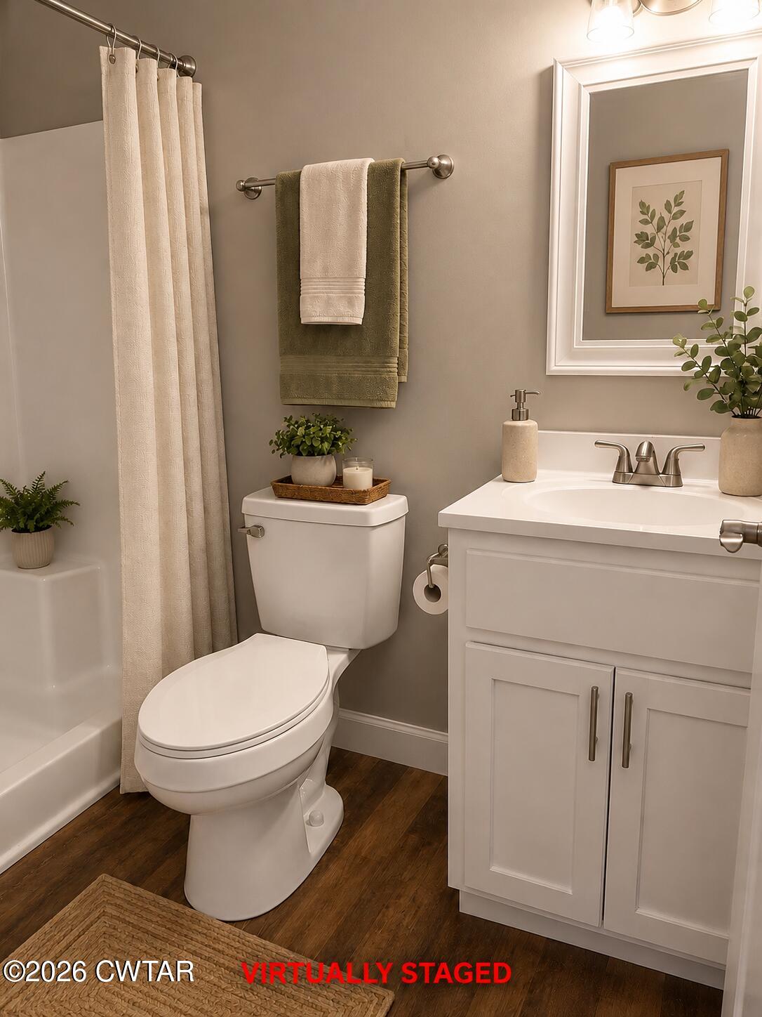 103 Dempster Street Jackson, TN 38301 - Photo 7 of 22 bathroom