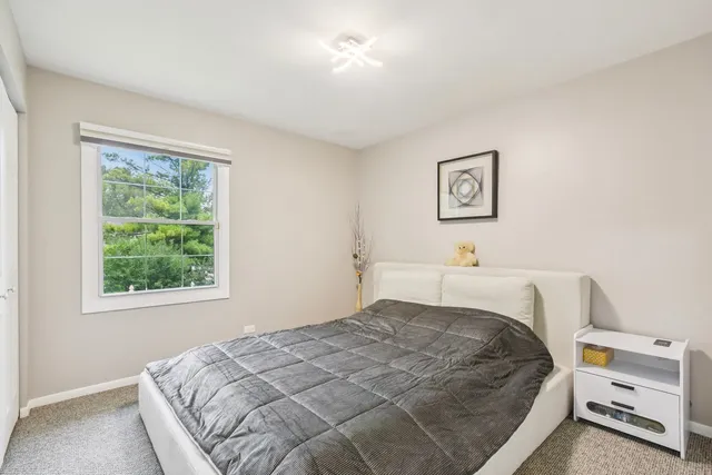 $545,000 | 1860 Burr Ridge Drive, Hoffman Estates, IL 60192