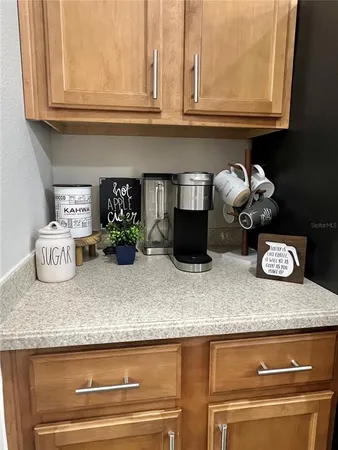 $299,999 | 3644 Pine Knot Drive, Valrico, FL 33596