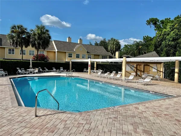 $299,999 | 3644 Pine Knot Drive, Valrico, FL 33596
