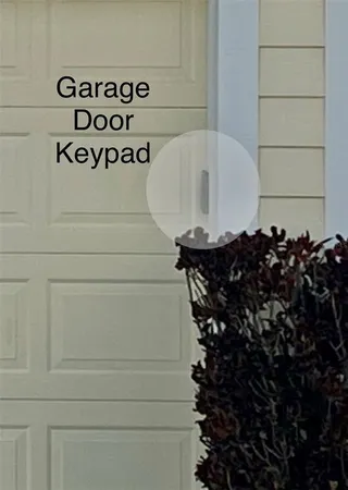 $299,999 | 3644 Pine Knot Drive, Valrico, FL 33596