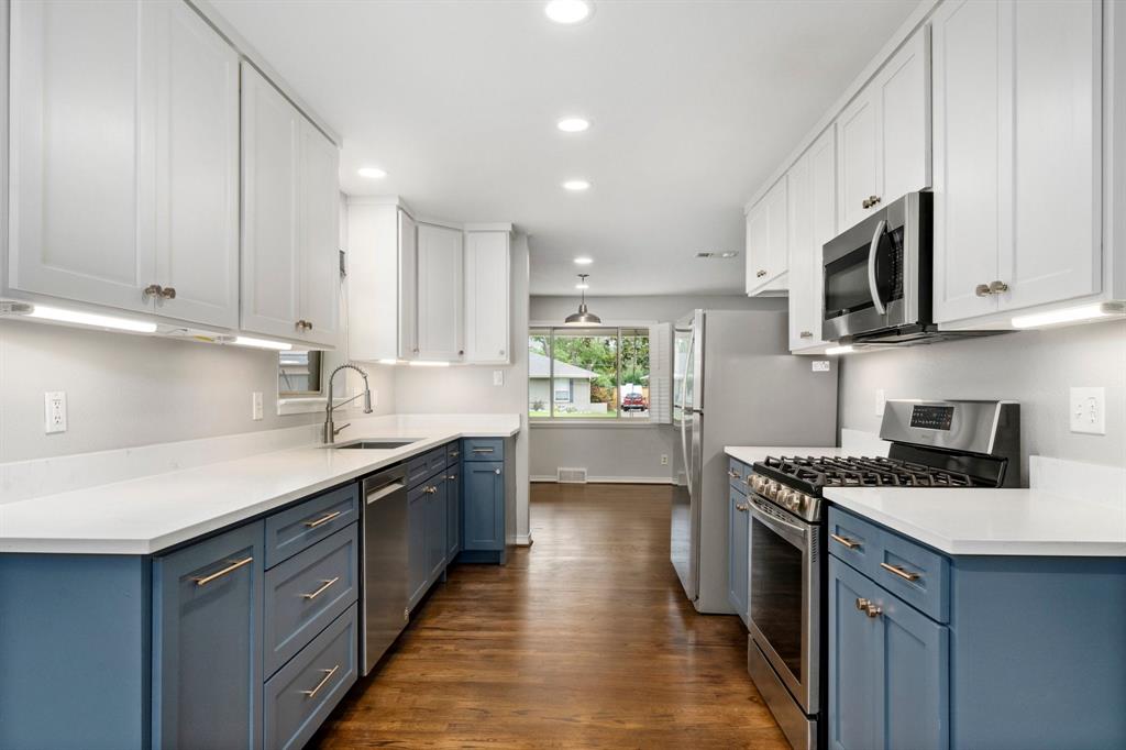 7128 Haverford Road Dallas, TX 75214 - Photo 7 of 24
