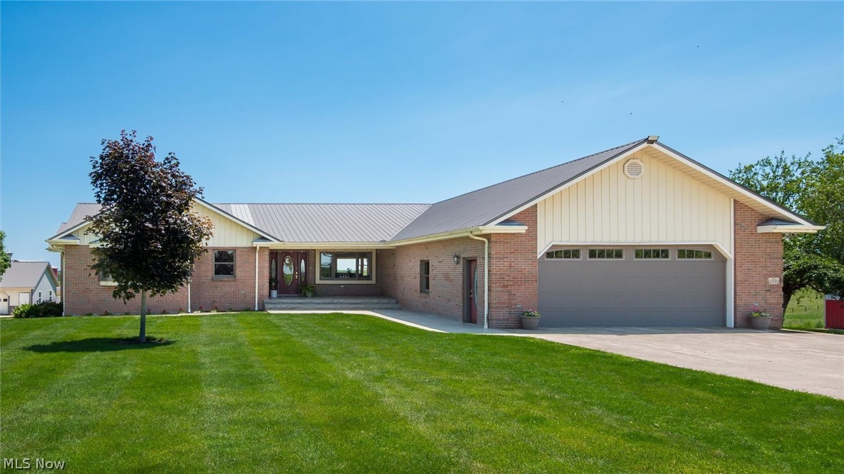 10550 Amish Ridge Road Mount Perry, OH 43760 - Photo 2 of 50