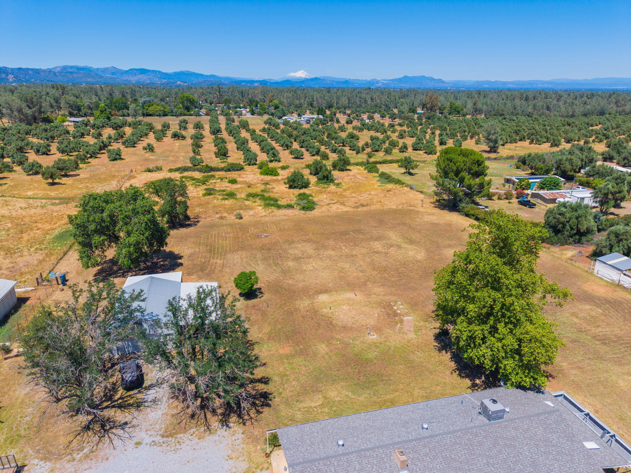 16280 Scout Avenue Anderson, CA 96007 - Photo 34 of 51 33-web-or-mls-IMG-33