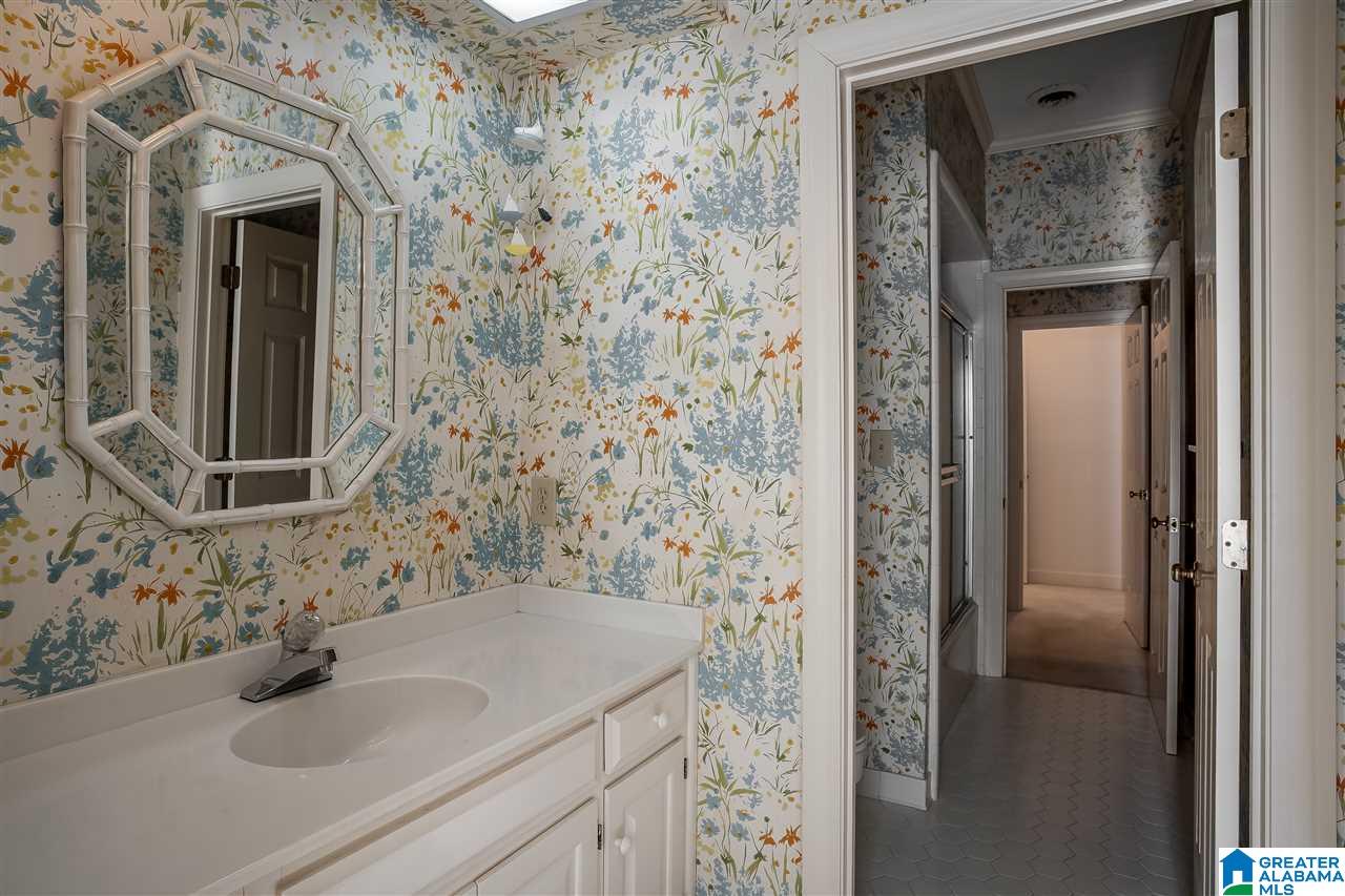 3161 Guilford Road Birmingham, AL 35223 - Photo 36 of 49
