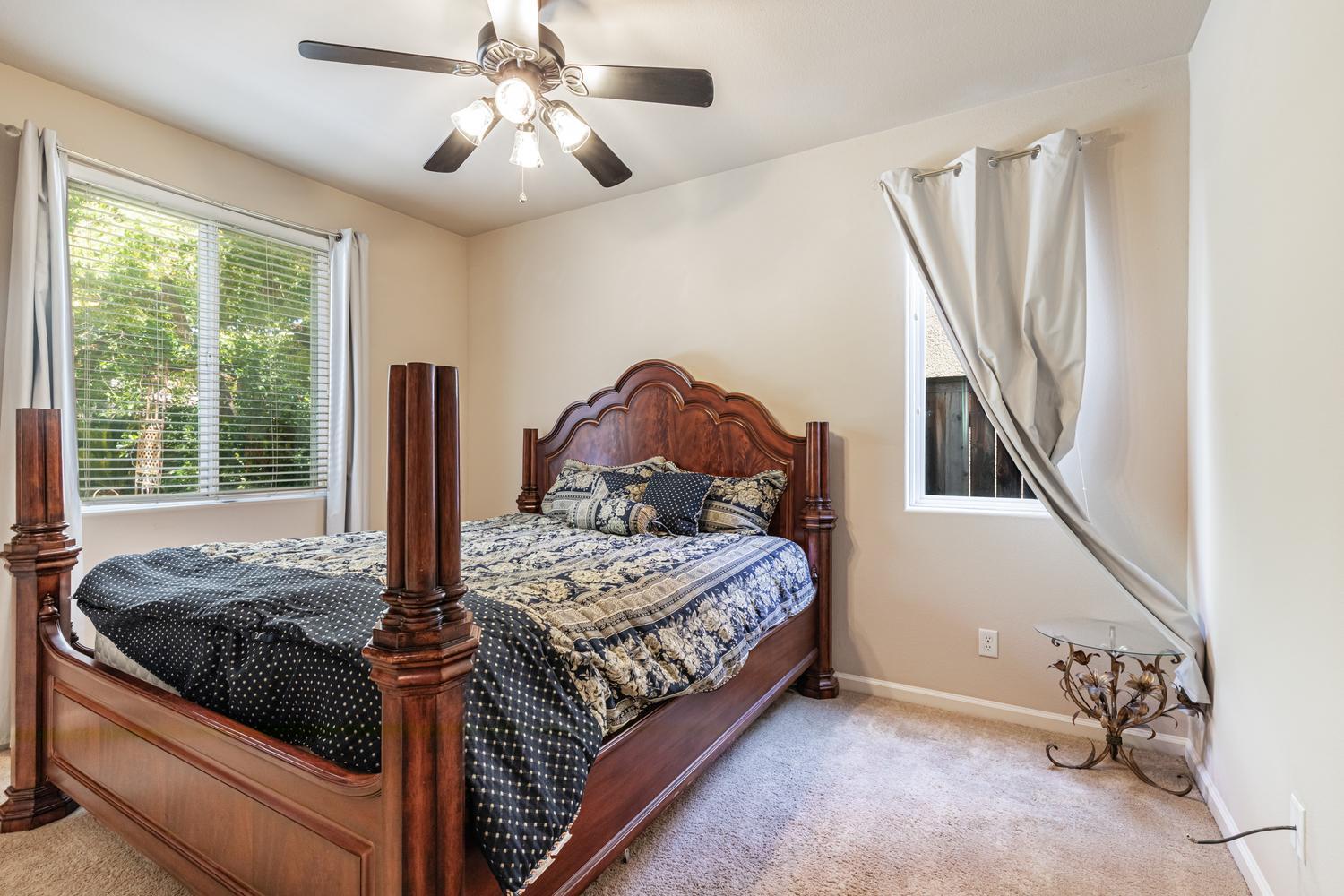 4683 North Arrow Ridge Way Clovis, CA 93619 - Photo 31 of 72 Gallery Image 31