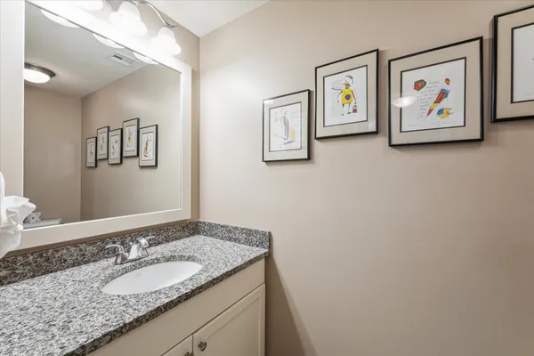 $925,000 | 801 East Beach Drive, Unit TW0908, Galveston, TX 77550
