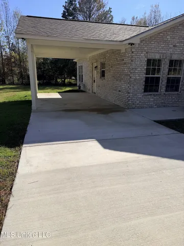 $176,000 | 2856 East Mississippi 184, Bude, MS 39630