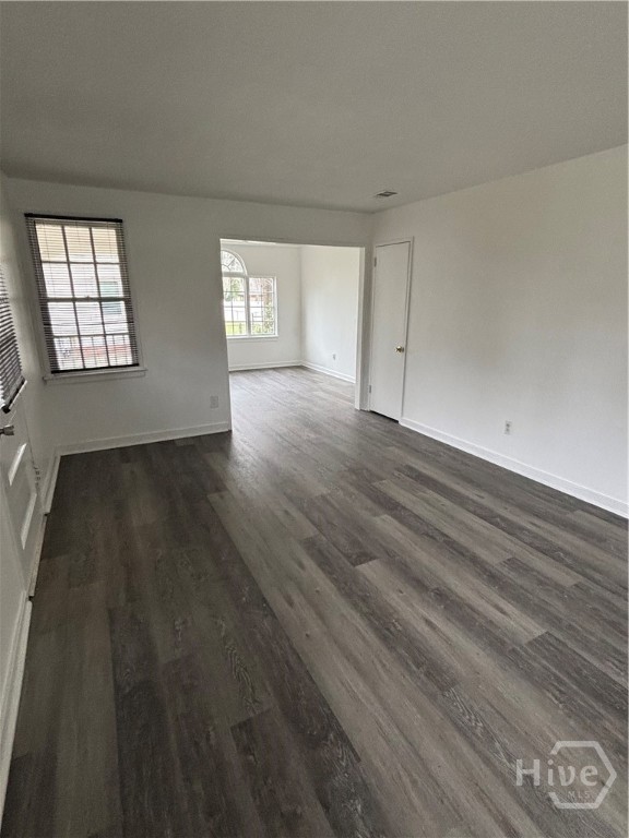 30 Pine Valley Road Savannah, GA 31404 - Photo 3 of 16