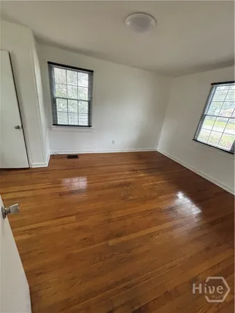 $2,000 | 30 Pine Valley Road, Savannah, GA 31404