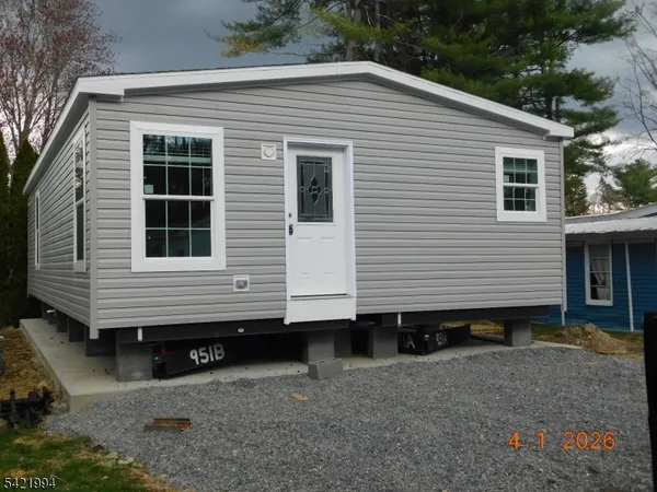 a view of a house and outdoor space