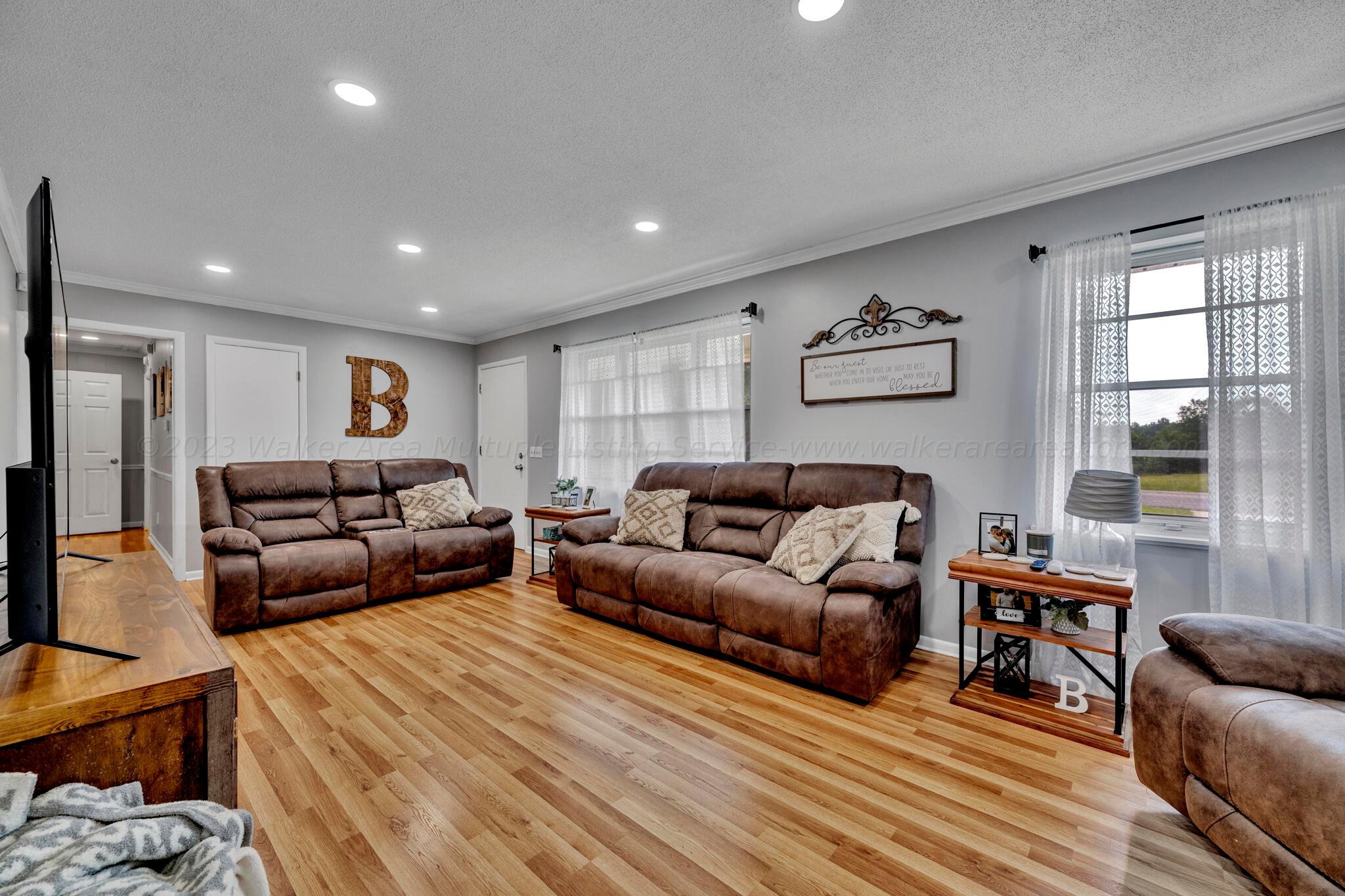 1261 Benny Short Road Jasper, AL 35504 - Photo 3 of 21 Gallery Image 3