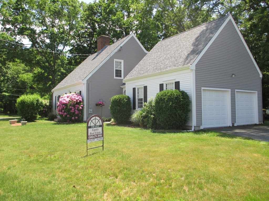 16 College Park Road Fall River, MA 02720 - Photo 2 of 30 Gallery Image 2