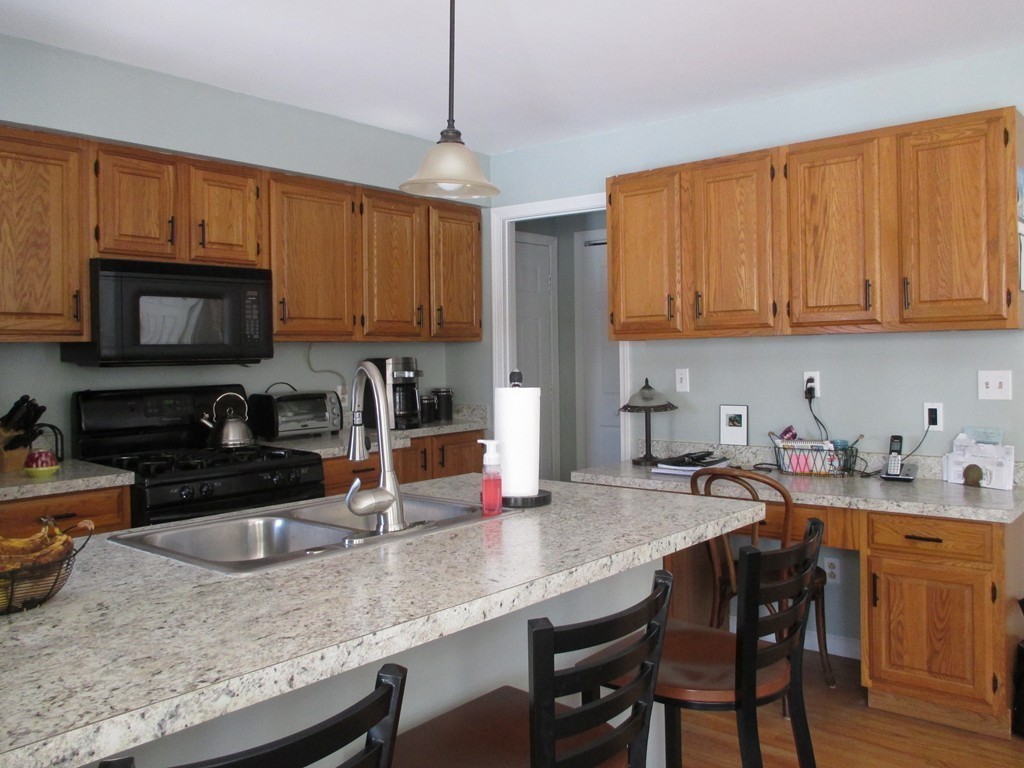 16 College Park Road Fall River, MA 02720 - Photo 7 of 30 Gallery Image 7