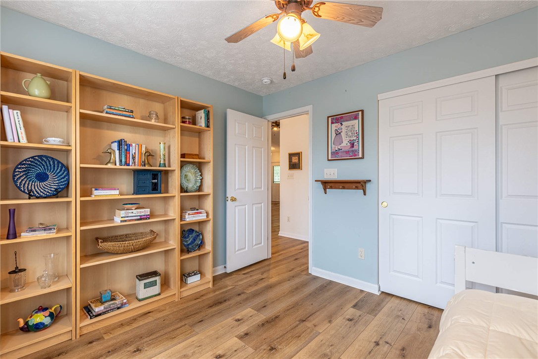 155 Keevers Point Springboro, OH 45066 - Photo 19 of 59
