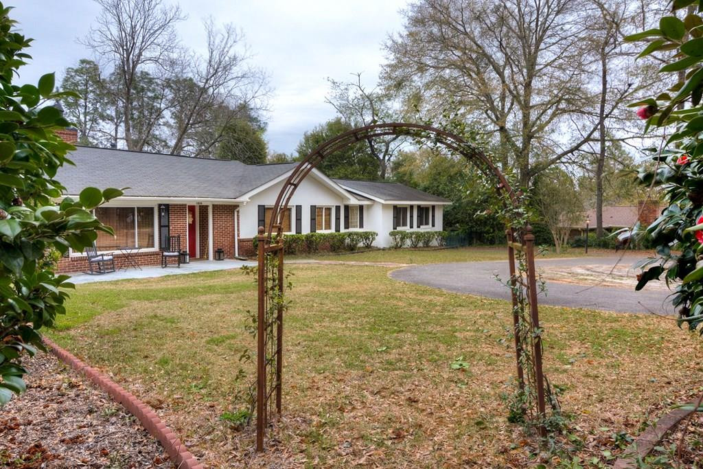 1024 Wildwood Road Aiken, SC 29801 - Photo 4 of 45 Gallery Image 4