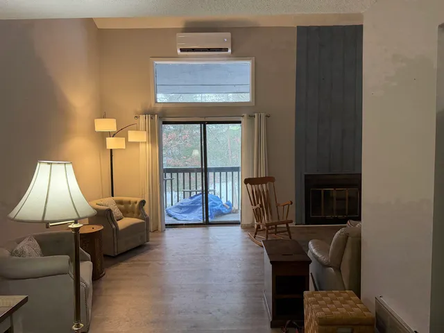 $161,900 | 8 Aspen Trail, Unit 8, Wisconsin Dells, WI 53965