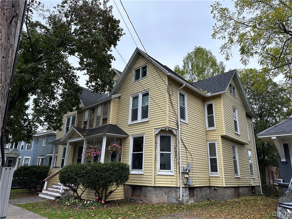 3 Chestnut Street Auburn, NY 13021 - Photo 2 of 30 Spacious side by side-
3 Bdrm,1.5 bath each side.