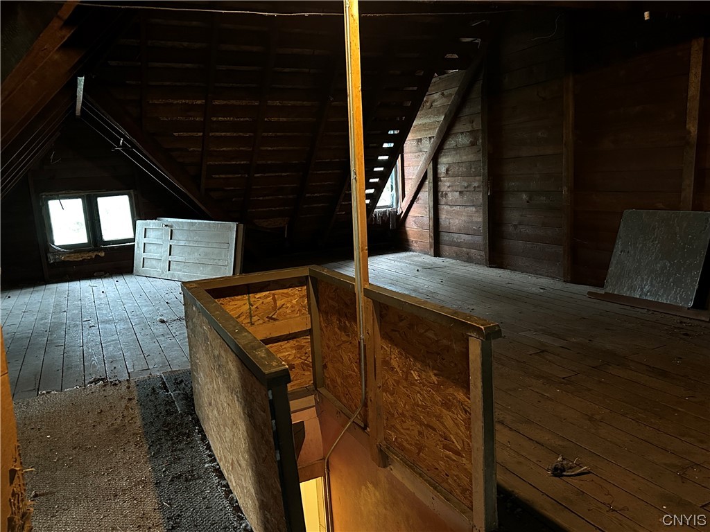 3 Chestnut Street Auburn, NY 13021 - Photo 24 of 30 Full walkup attic