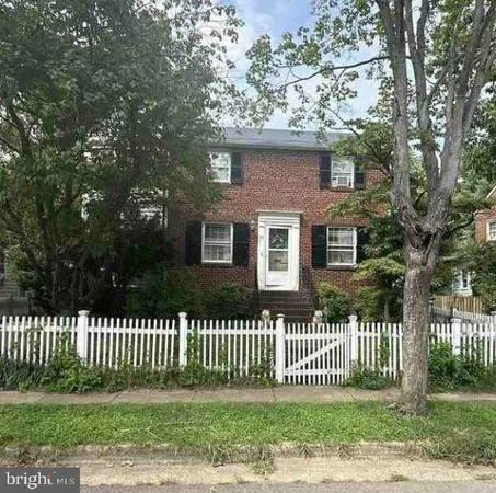 $734,900 | 15 West Spring Street, Alexandria, VA 22301