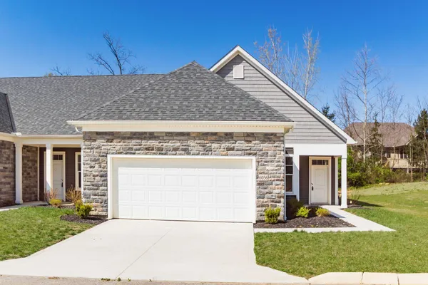 $379,777 | 6056 Naughten Pond Drive, Columbus, OH 43213
